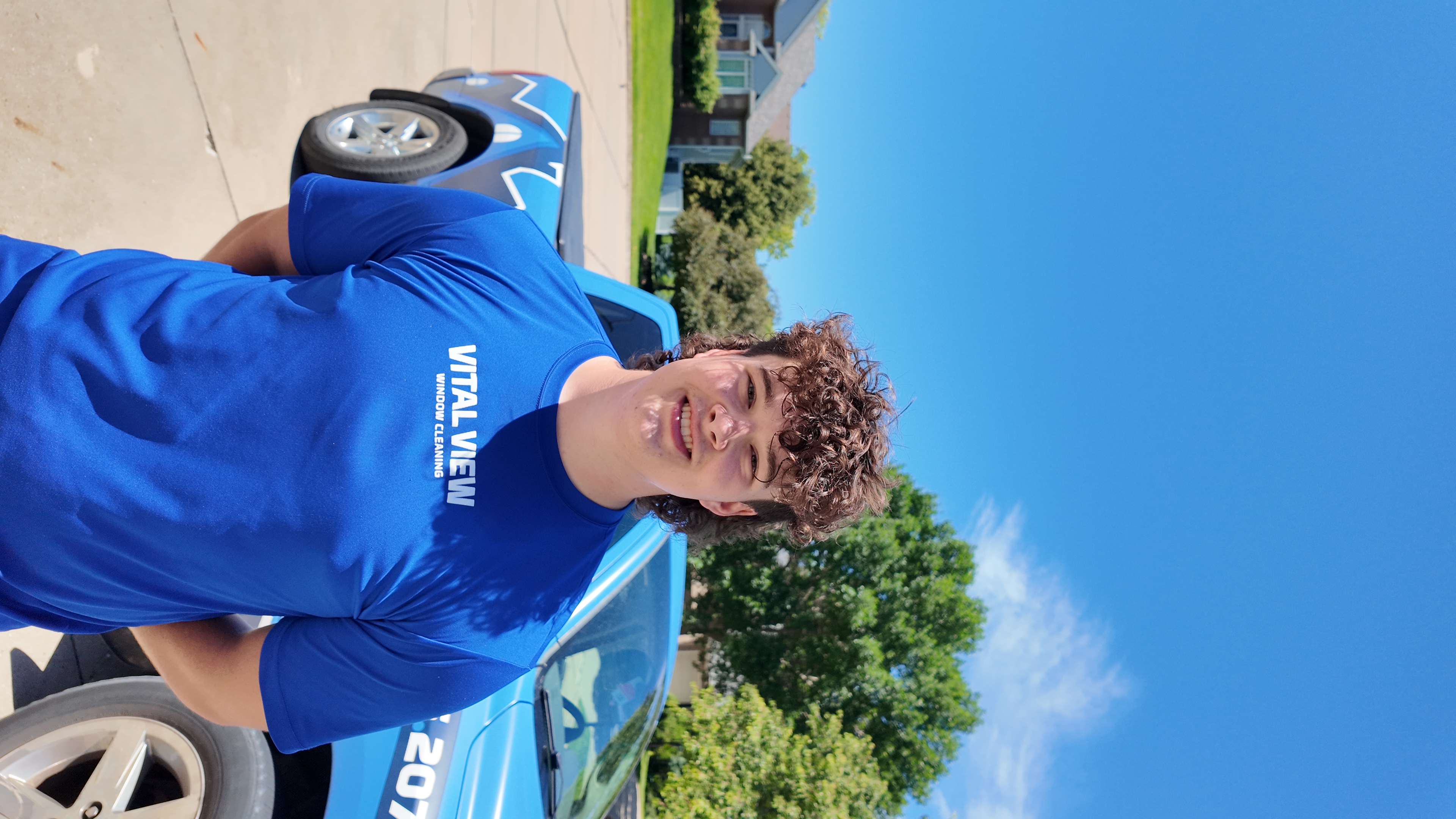 Aden, Vital View Window Cleaning Technician